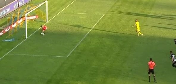 Panduru îl ironizează pe Budescu după penalty-ul ratat: 