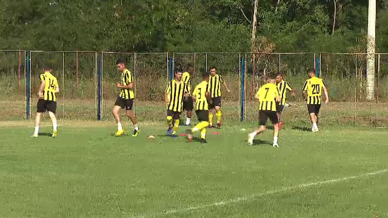 Borussia... Dortmund?! Nu, Dor Mărunt! Echipa germană și-a găsit „sora” în România, o grupare înființată anul trecut care evoluează în Liga 5 _6