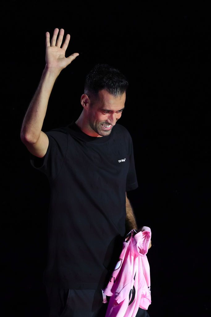 Spectacol total la prezentarea lui Messi și Busquets la Inter Miami! Momentul a fost amânat inițial de o furtună _10