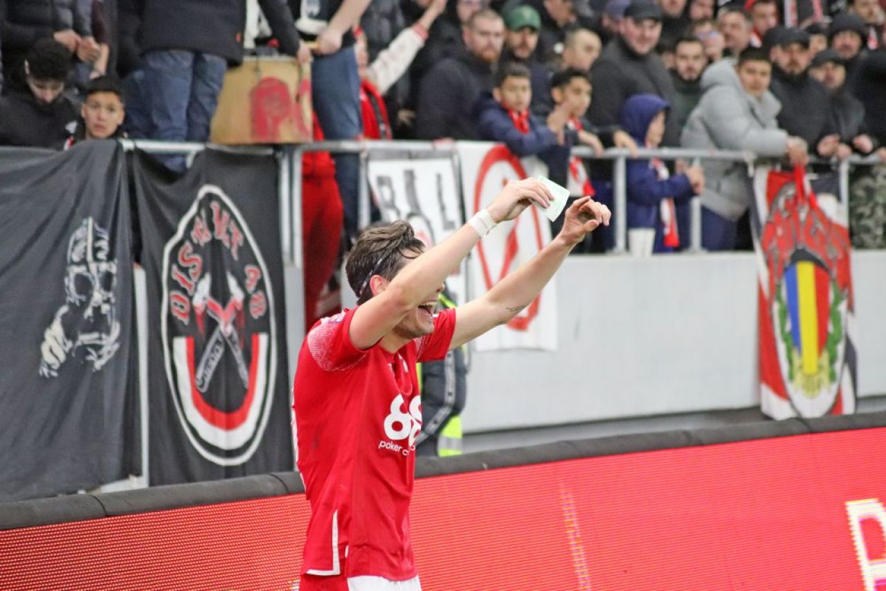 Sponsor nou pentru Dinamo! Un colos al pieței energiei, pe tricourile