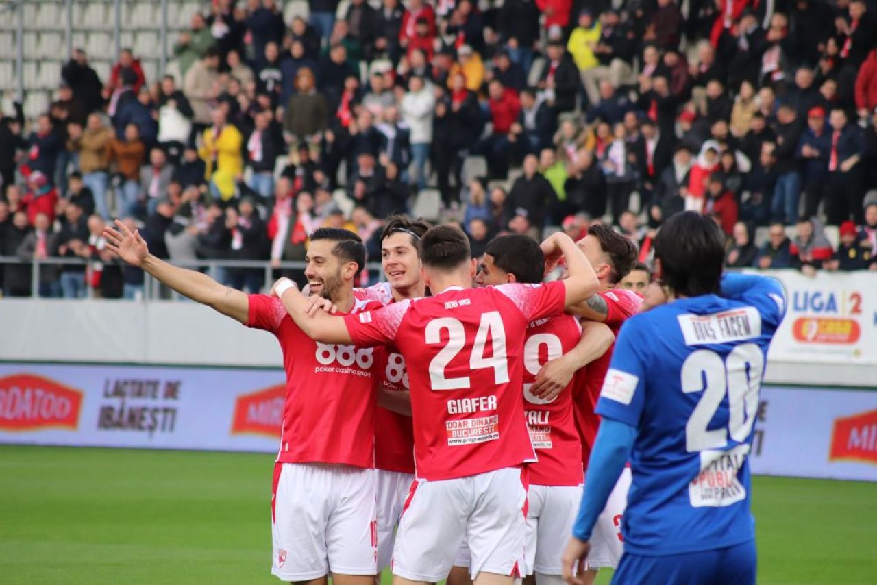 Sponsor nou pentru Dinamo! Un colos al pieței energiei, pe tricourile