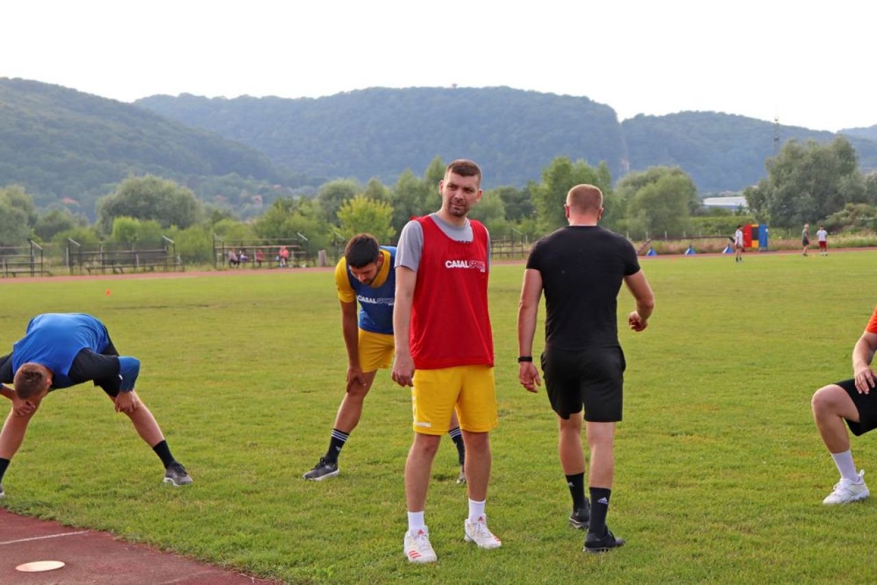 După 60 de ani, din nou în prima ligă! Sighișoara s-a reunit sub comanda omului care a învins Barcelona_11