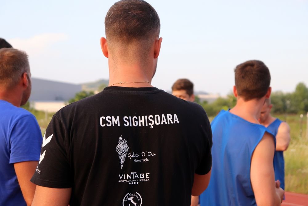 După 60 de ani, din nou în prima ligă! Sighișoara s-a reunit sub comanda omului care a învins Barcelona_21