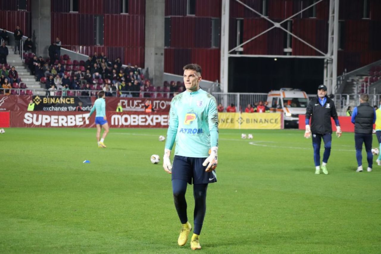 Tricouri fără nume, regres fotbalistic și o eliminare rușinoasă pentru campioana unui fotbal fake_1