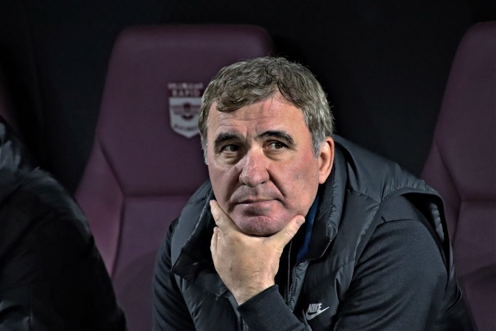 Tricouri fără nume, regres fotbalistic și o eliminare rușinoasă pentru campioana unui fotbal fake_3