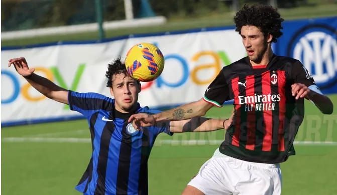 Transfer de nicăieri pentru România! Italienii anunță că fundașul e la o semnătură de Serie A _3