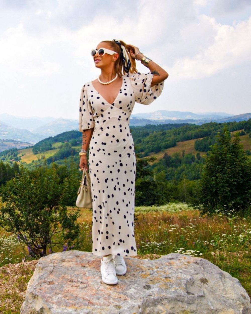 Anamaria Prodan, de la „ eu și Reghe avem o relație fabuloasă” la „un bărbat slab alege o femeie pe care toți o consumă o oră și o aruncă” _6