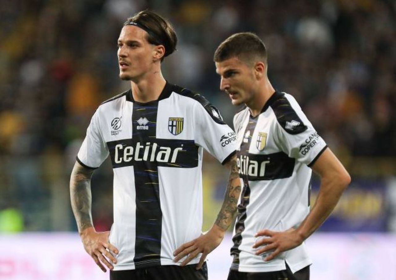 Echipele-tip pentru viitorul sezon din Serie B! Câți români vor fi titulari, Dennis Man și Valentin Mihăilă nu prind primul ”11” la Parma_8