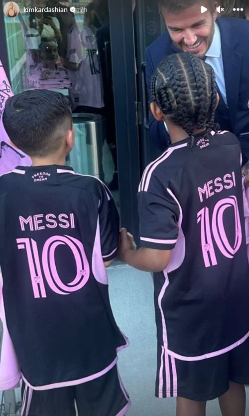 „E transpirație de fotbalist!” Moment viral cu cea mai cunoscută vedetă din SUA la meciul lui Messi! Cum a apărut la meci _27