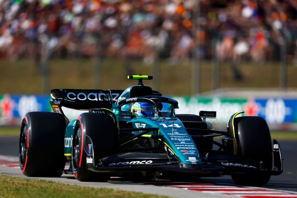 Lewis Hamilton i-a 'furat' pole-position-ul lui Max Verstappen la Marele Premiu din Formula 1 al Ungariei! Britanicul pleacă primul după mai bine de un an _5