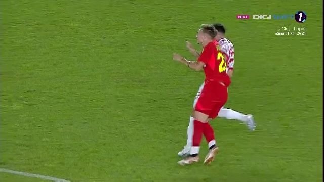 Ciocnire de coșmar între Pantea și Bani! Dinamovistul, umplut de sânge_8