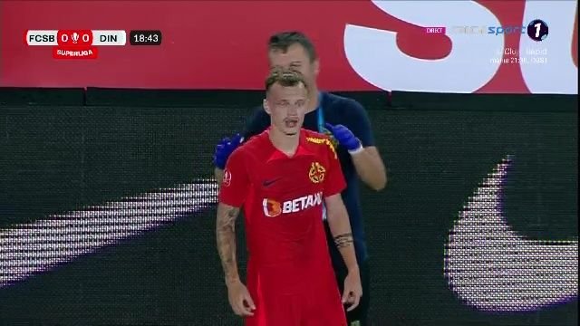 Ciocnire de coșmar între Pantea și Bani! Dinamovistul, umplut de sânge_12