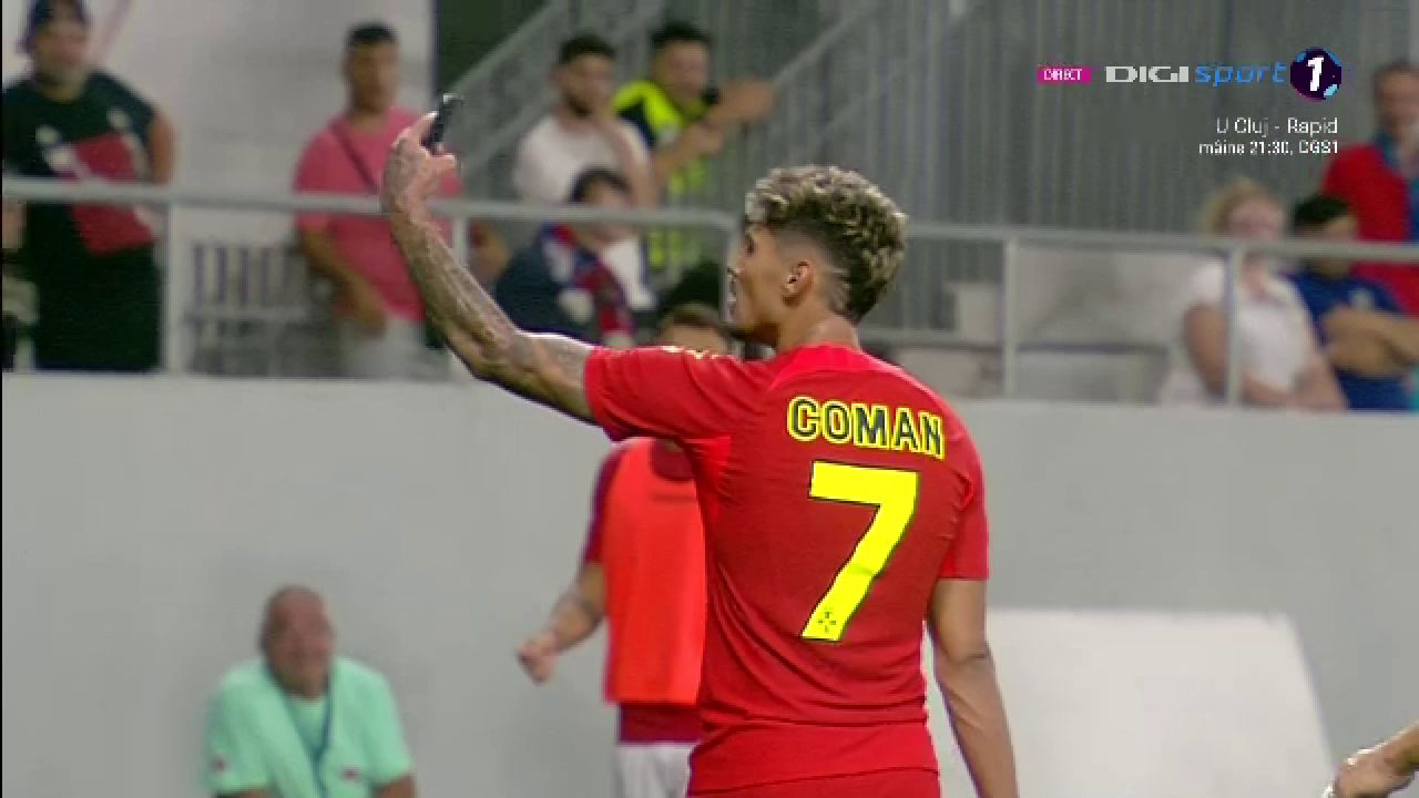 Un fan dinamovist și-a aruncat telefonul spre Florinel Coman! Fotbalistul a avut o reacție genială _37