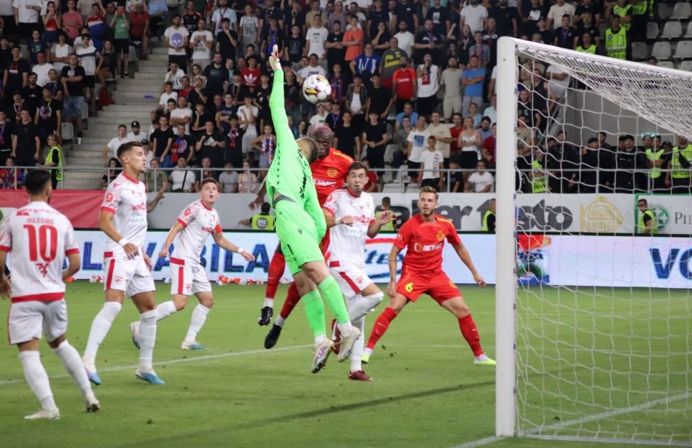 Derby-ul, în imagini. Meciul dintre FCSB și Dinamo a avut de toate_41