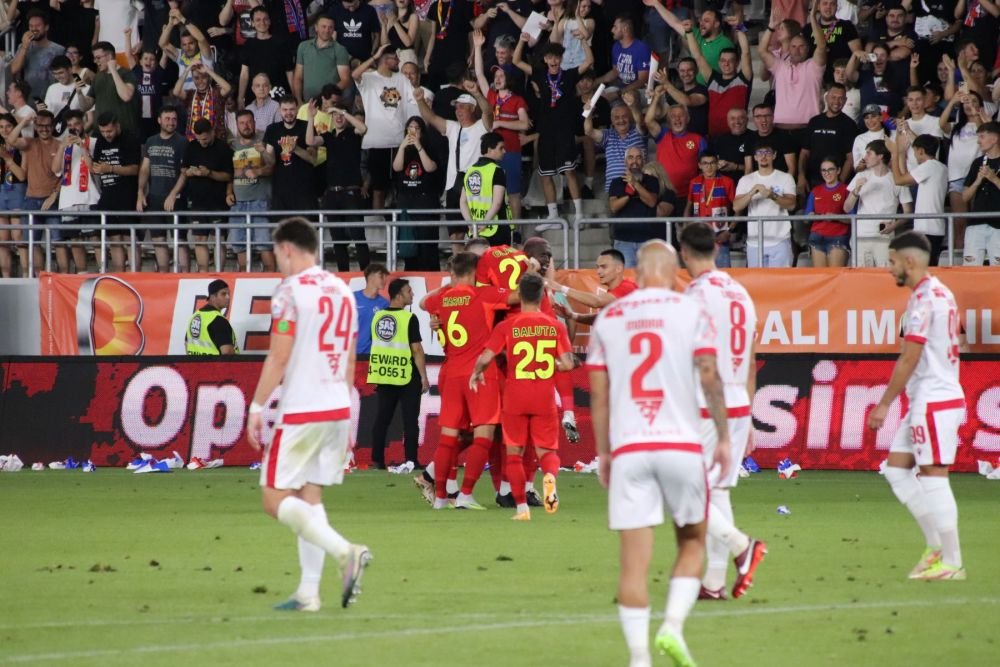 Derby-ul, în imagini. Meciul dintre FCSB și Dinamo a avut de toate_60