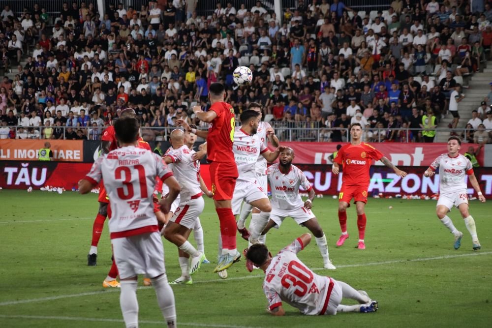 Derby-ul, în imagini. Meciul dintre FCSB și Dinamo a avut de toate_67