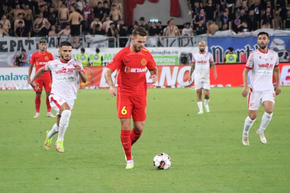 Derby-ul, în imagini. Meciul dintre FCSB și Dinamo a avut de toate_80