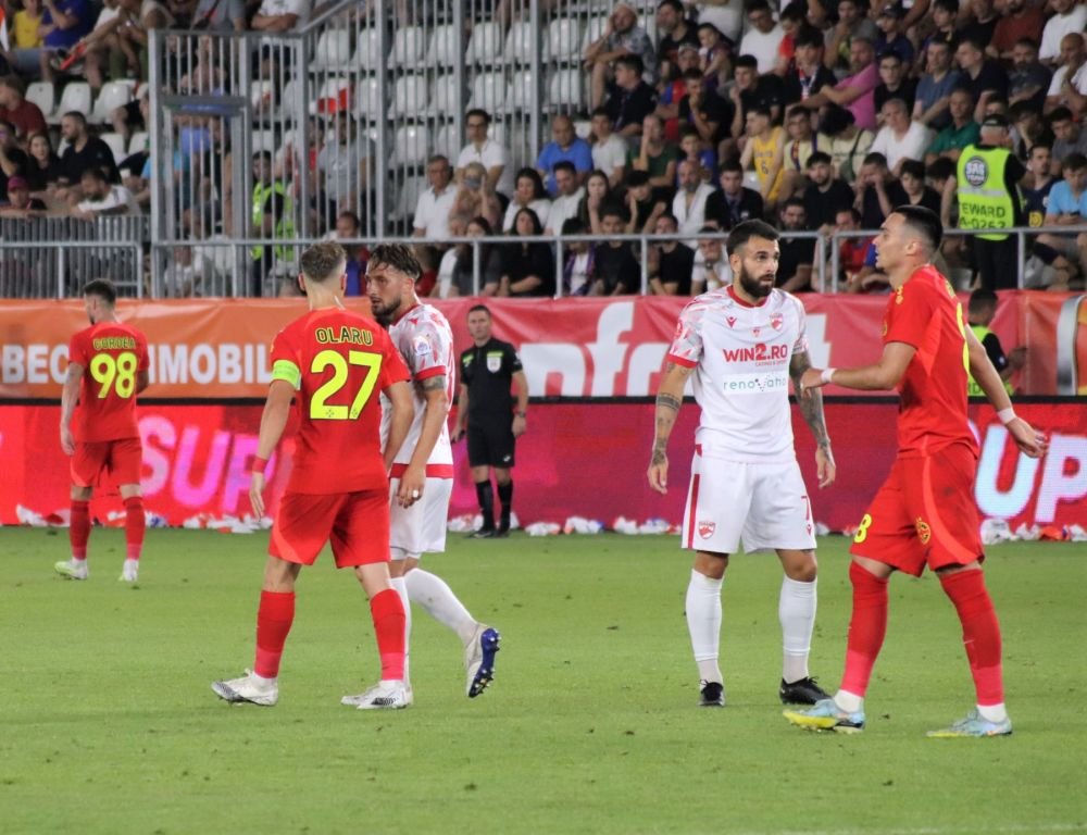 Derby-ul, în imagini. Meciul dintre FCSB și Dinamo a avut de toate_82