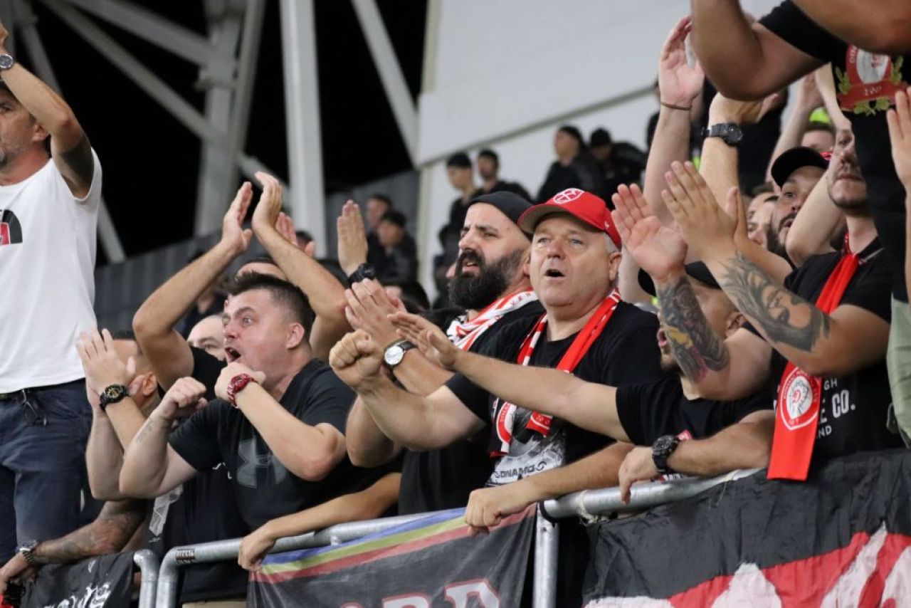 Gestul frumos al lui Târnovanu, care i-a făcut pe ultrașii lui Dinamo să nu îl mai înjure_17