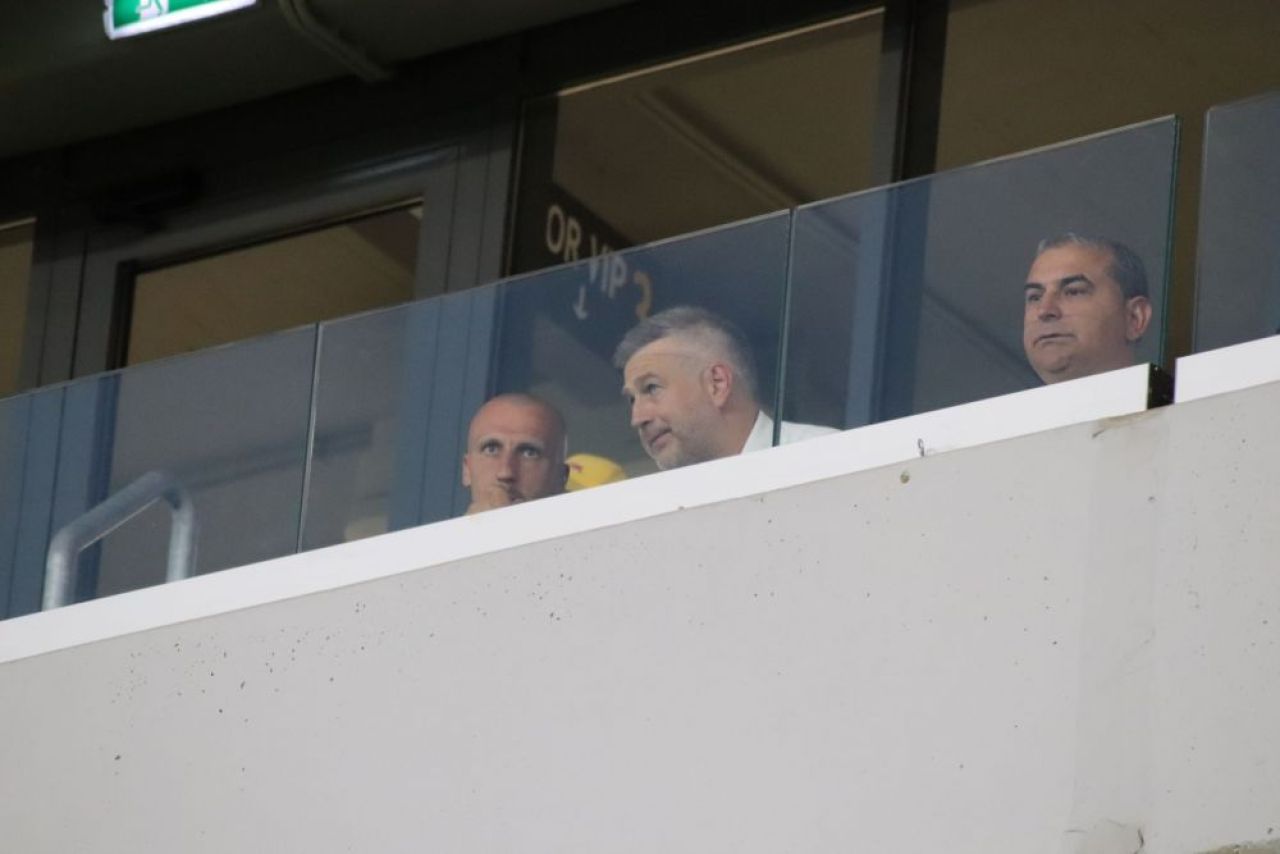 Vlad Chiricheș, direcționat de Edi Iordănescu și Mihai Stoichiță spre FCSB!_4