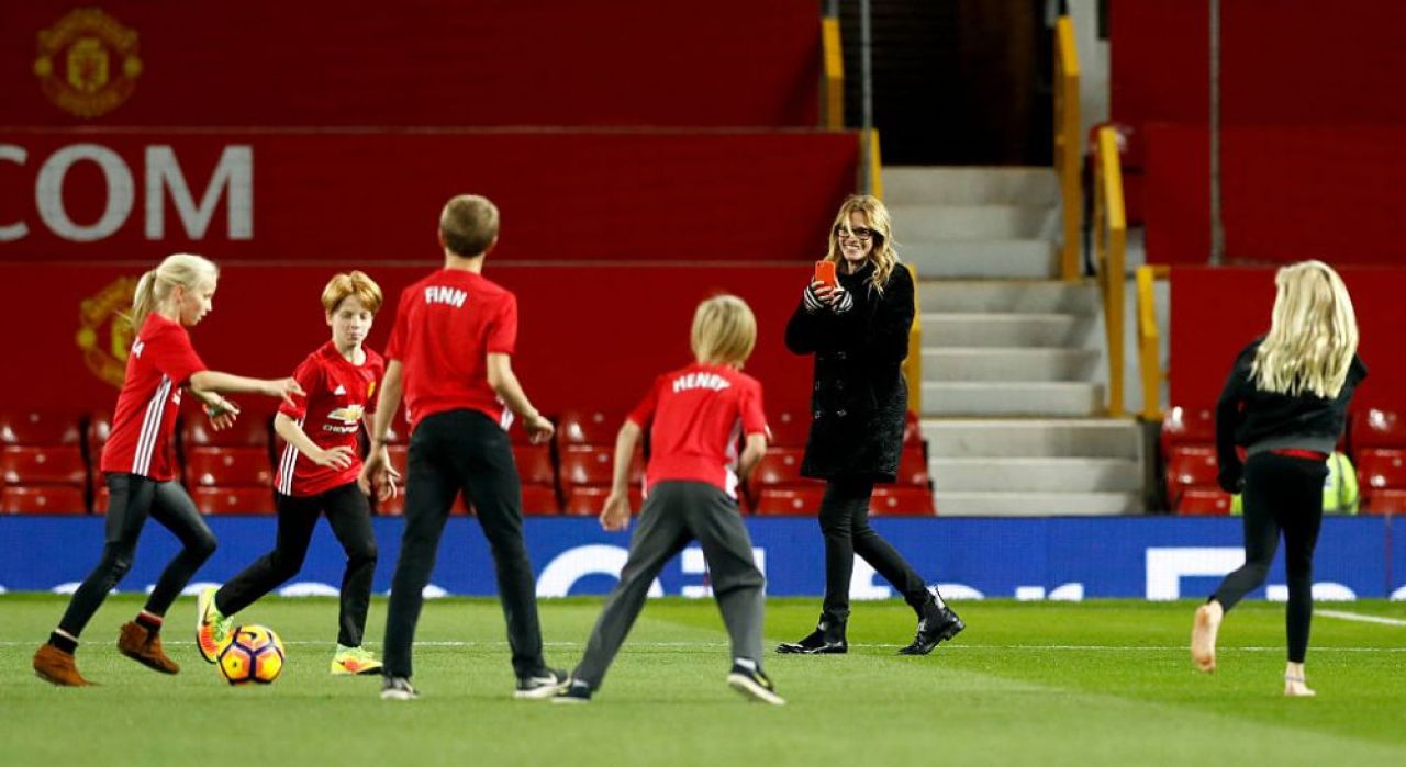 Pe asta nu va dori să o vadă Guardiola! Idolul antrenorului s-a dus, din nou, la cealaltă echipă din Manchester _5