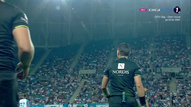 Ovidiu Hațegan a revenit la centru în Liga 1! Cele mai tari imagini cu arbitrul român_18