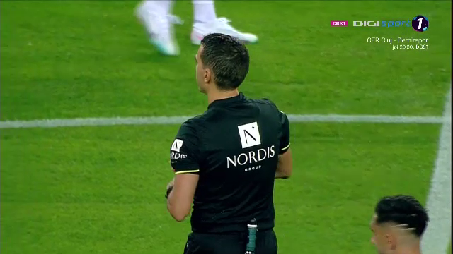 Ovidiu Hațegan a revenit la centru în Liga 1! Cele mai tari imagini cu arbitrul român_28