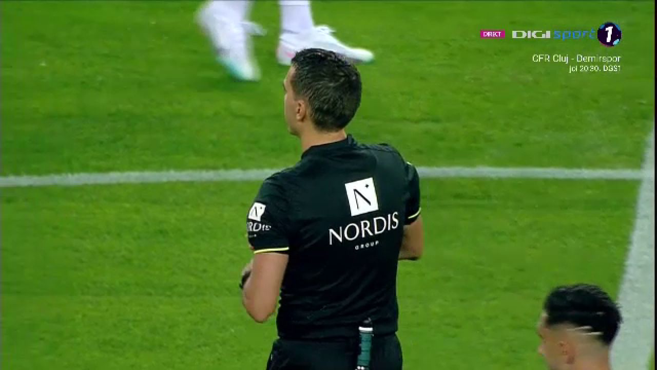 Ovidiu Hațegan a revenit la centru în Liga 1! Cele mai tari imagini cu arbitrul român_28