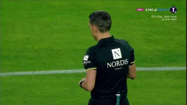 Ovidiu Hațegan a revenit la centru în Liga 1! Cele mai tari imagini cu arbitrul român_31