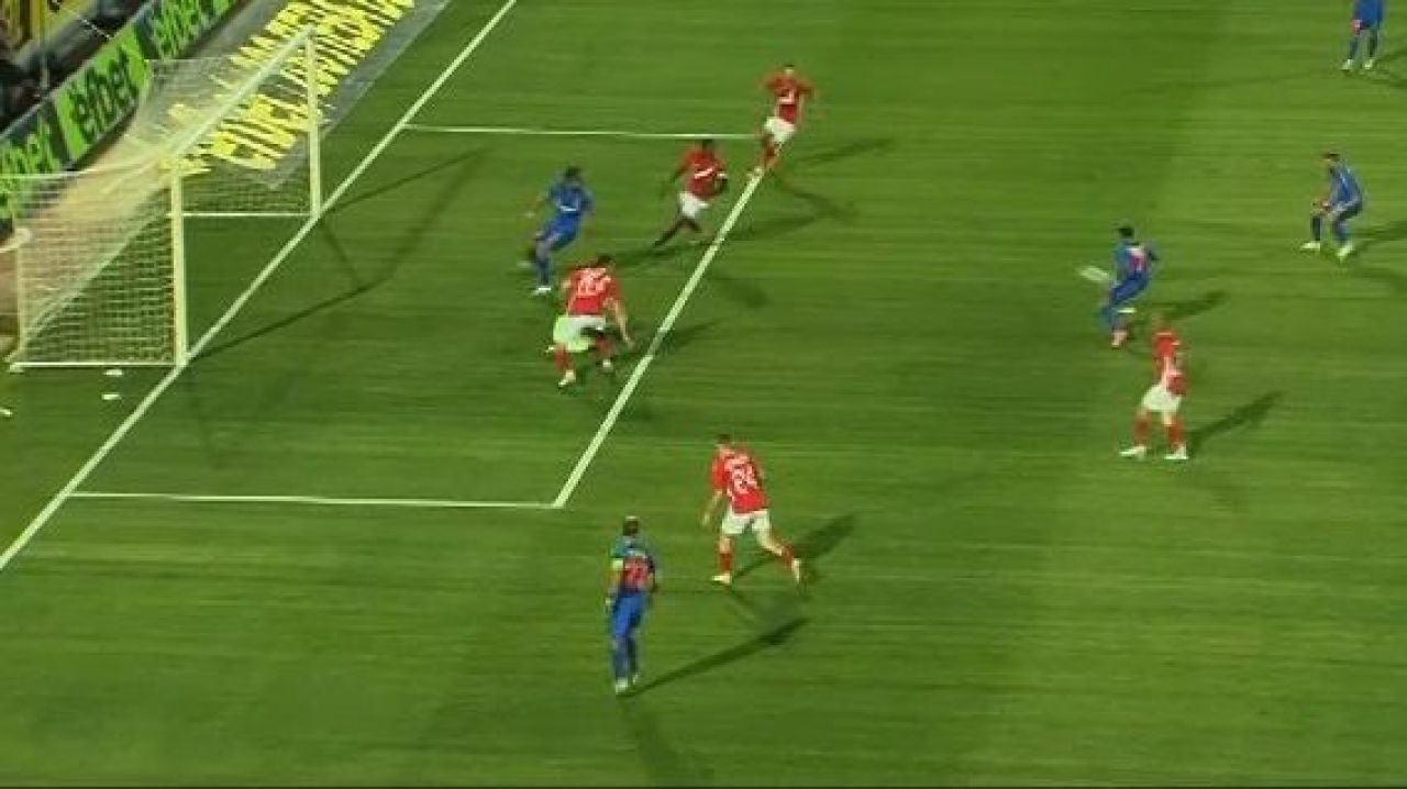 CSKA 1948 Sofia - FCSB 0-1. Victorie scurtă în Bulgaria: Florinel Coman, din nou decisiv!_4