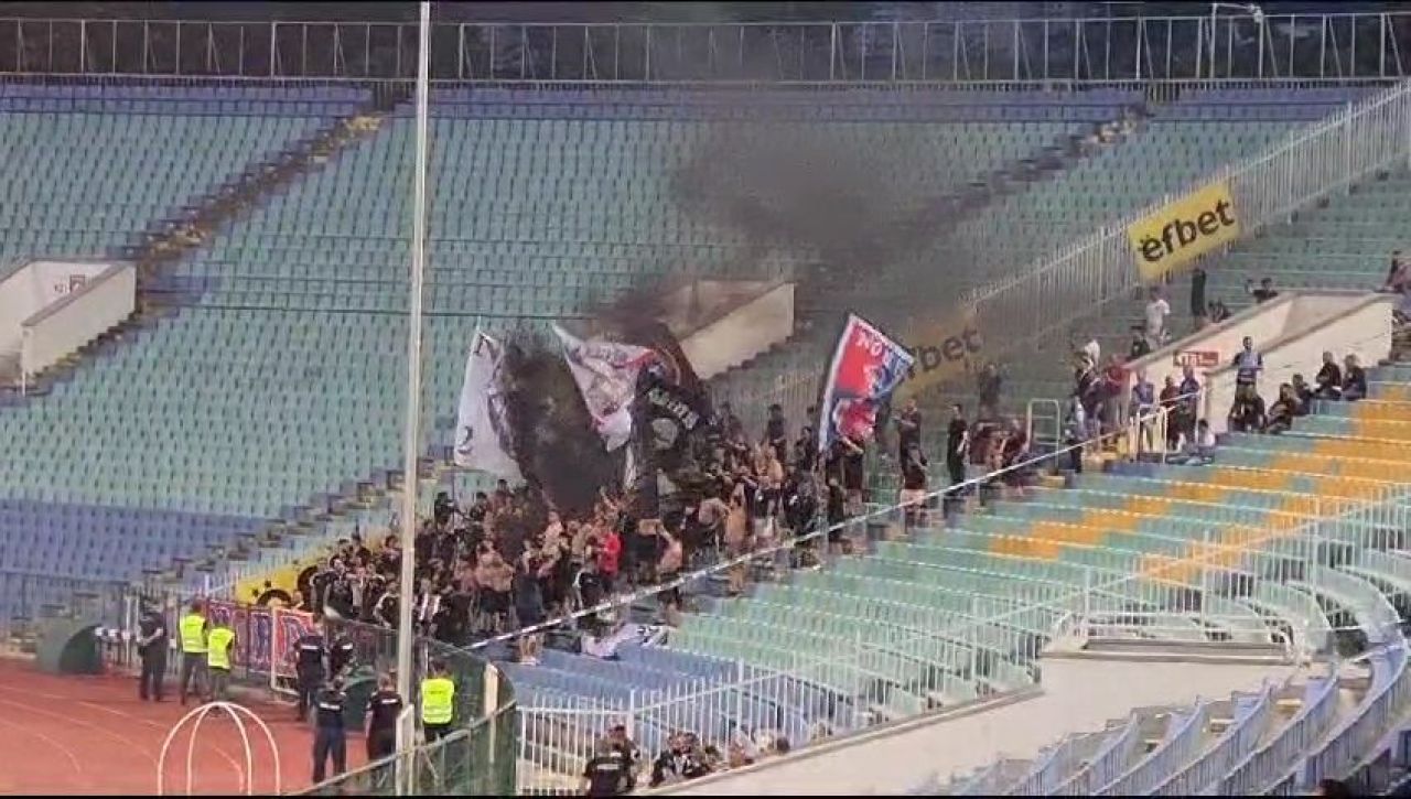Galeria FCSB, provocată în Bulgaria. Ce au scandat fanii lui CSKA 1948 Sofia_5
