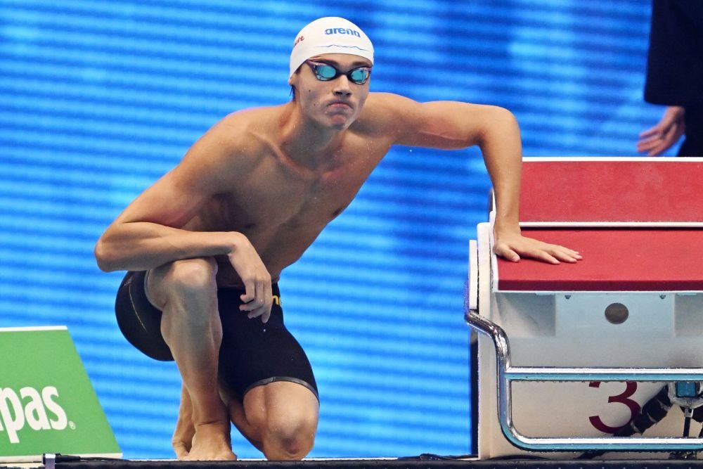 David Popovici, DEZASTRU &icirc;n finala de la 100 m liber, &icirc;nsă răm&acirc;ne numărul 1! Rom&acirc;nul a pierdut titlul de campion mondial, dar este &icirc;n continuare cel mai rapid &icirc;notător al lumii