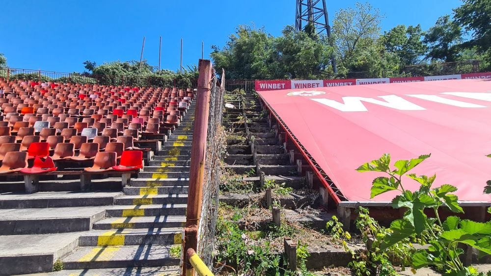 Imagini horror! Cum arată stadionul pe care se va disputa CSKA Sofia - Sepsi OSK_8