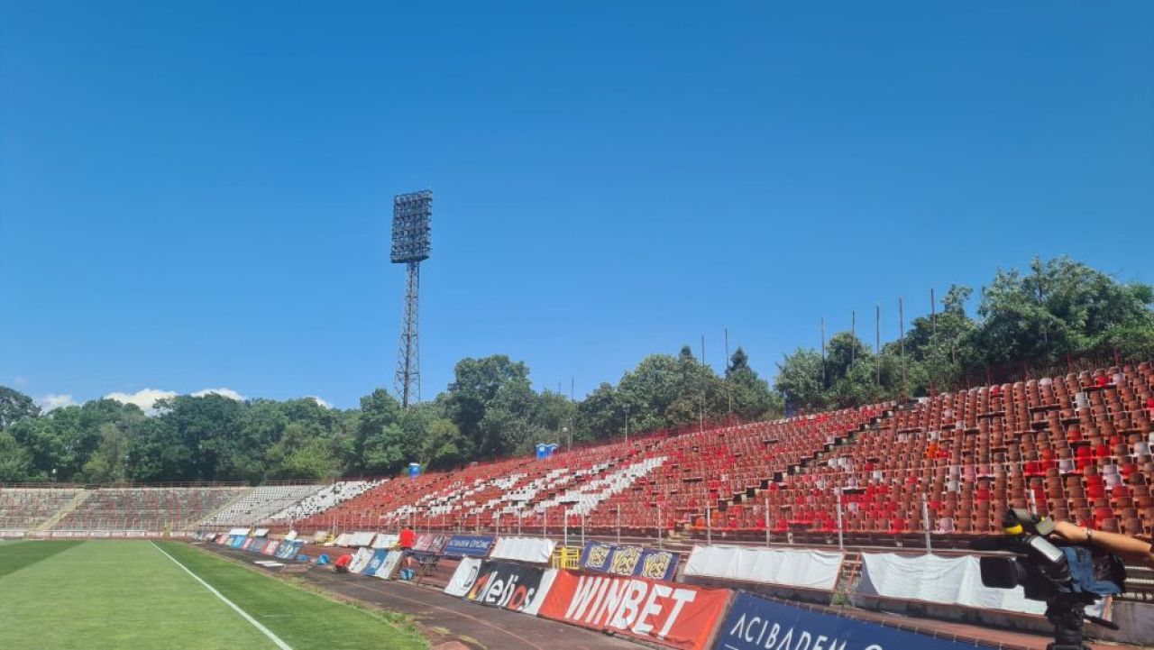 Imagini horror! Cum arată stadionul pe care se va disputa CSKA Sofia - Sepsi OSK_12