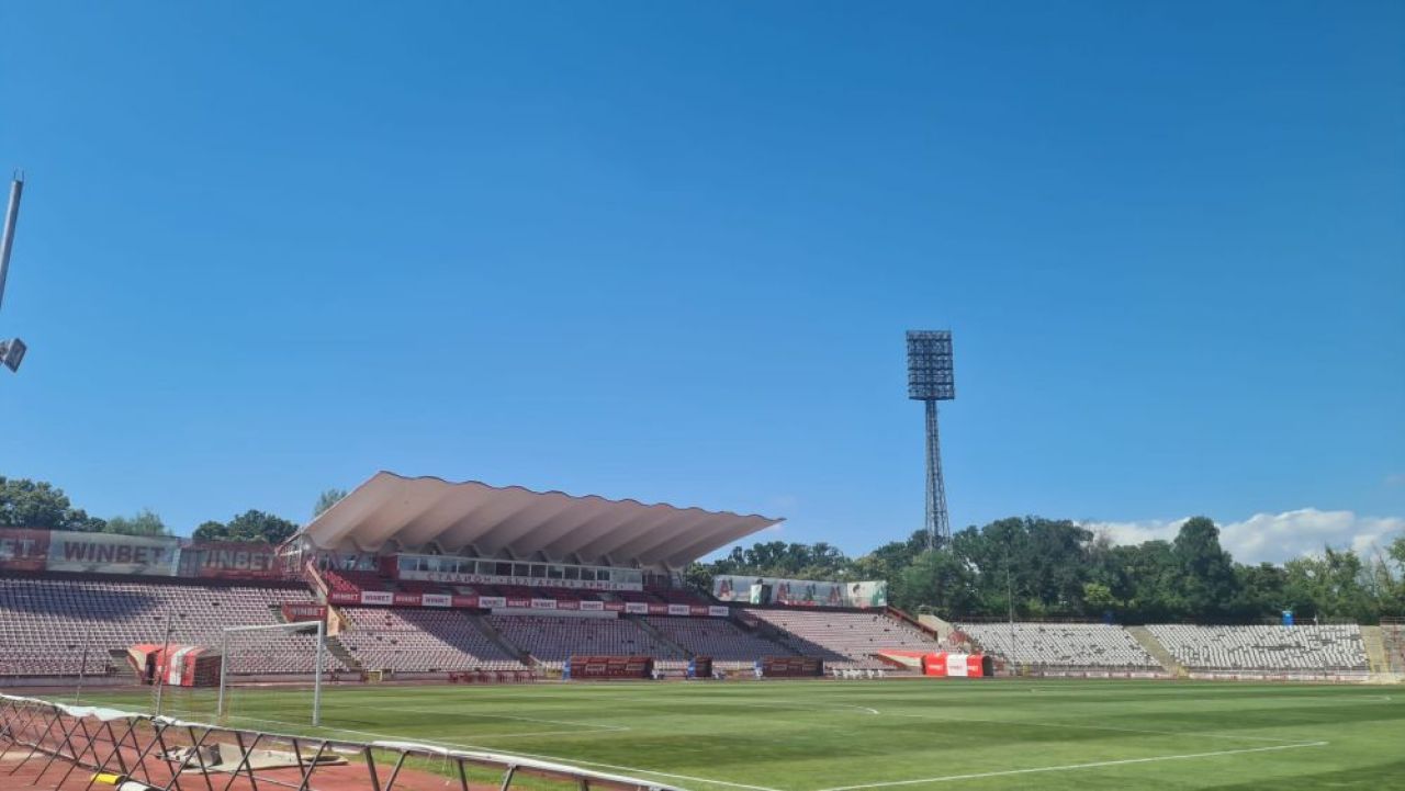 Imagini horror! Cum arată stadionul pe care se va disputa CSKA Sofia - Sepsi OSK_13