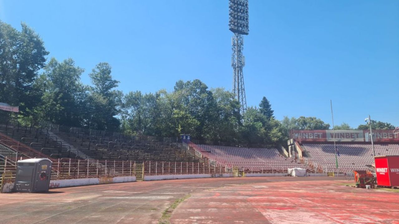 Imagini horror! Cum arată stadionul pe care se va disputa CSKA Sofia - Sepsi OSK_15