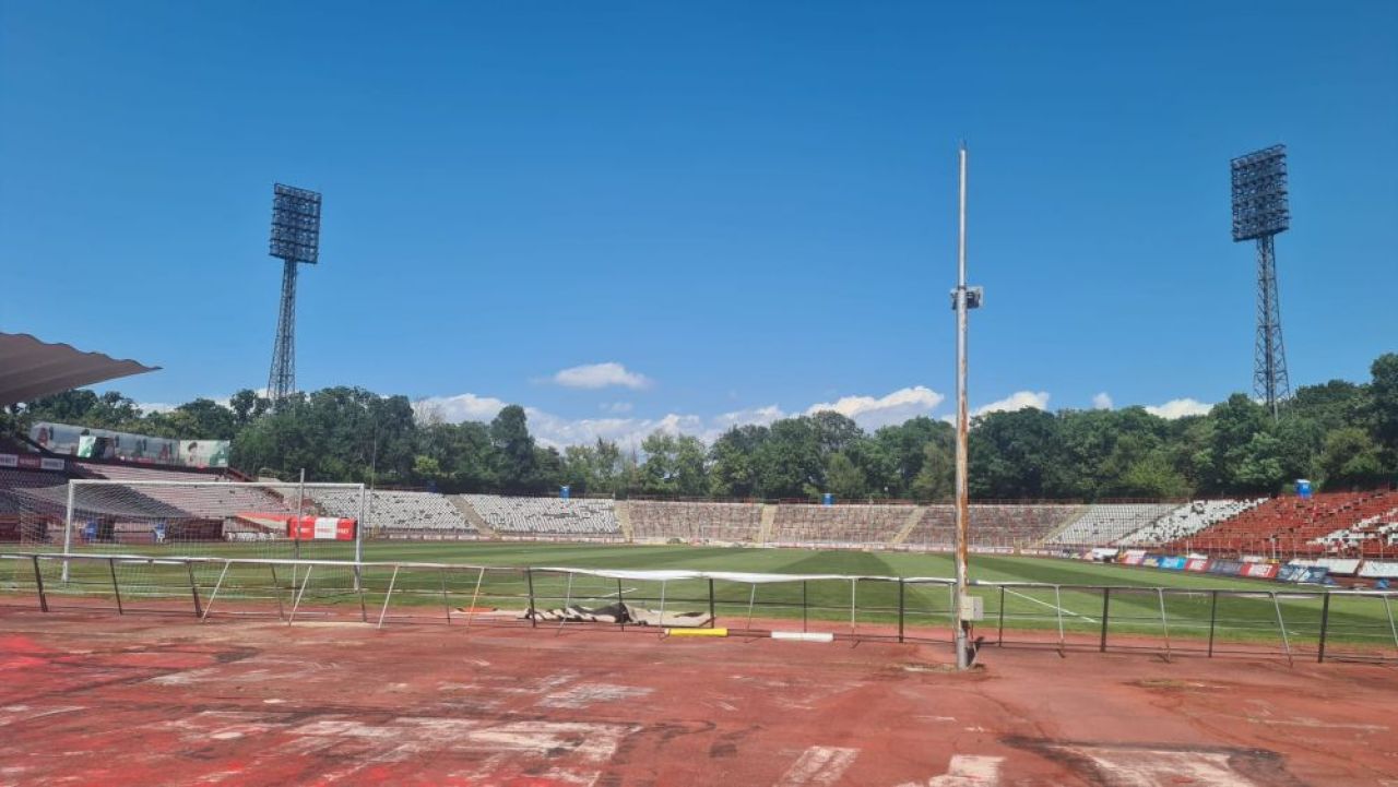 Imagini horror! Cum arată stadionul pe care se va disputa CSKA Sofia - Sepsi OSK_17