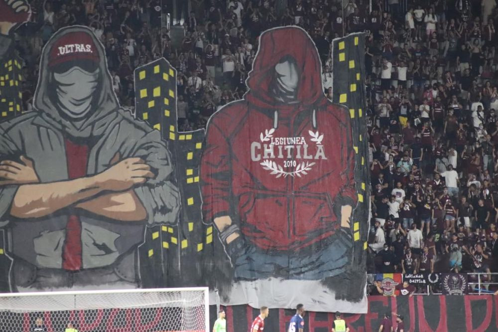 Imagini incendiară din Giulești, la Rapid - FC Botoșani! Coregrafie spectaculoasă prezentată de suporterii din peluză
