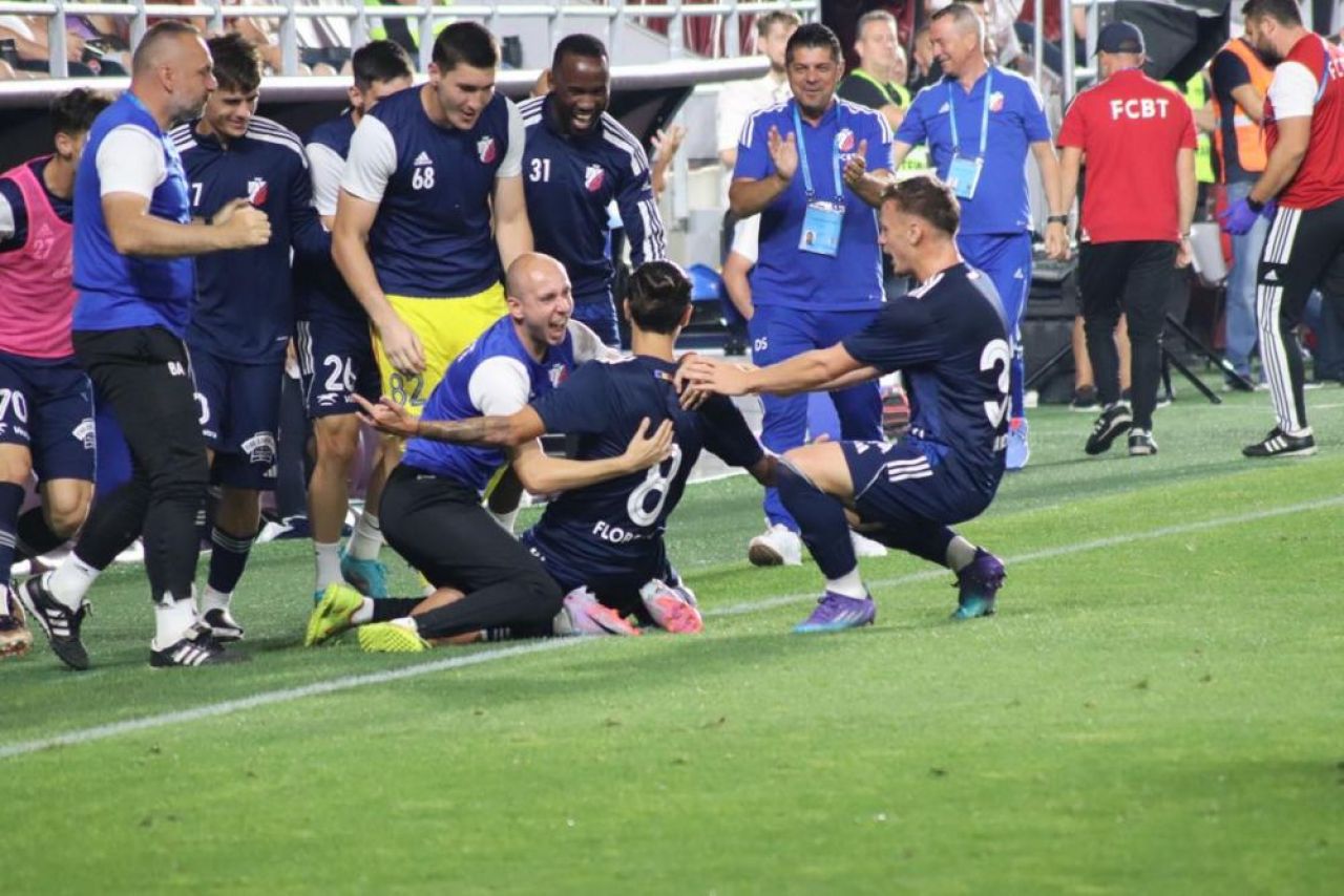 Rapid - FC Botoșani 2-2 | Dugandzic reușește dubla, giuleștenii rămân fără victorie pe teren propriu_9