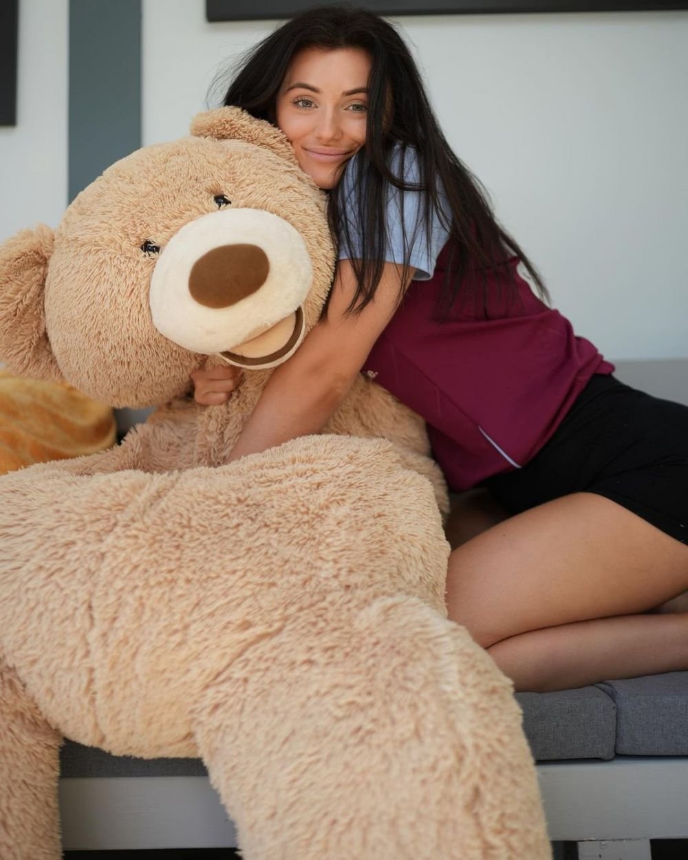 N-au mai așteptat să ajungă în ring! Starul OnlyFans și-a atacat adversara la conferința de presă _5