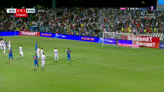 S-a dus norocul! Coman a ratat un penalty după ce VAR-ul a intervenit în Oțelul - FCSB_3