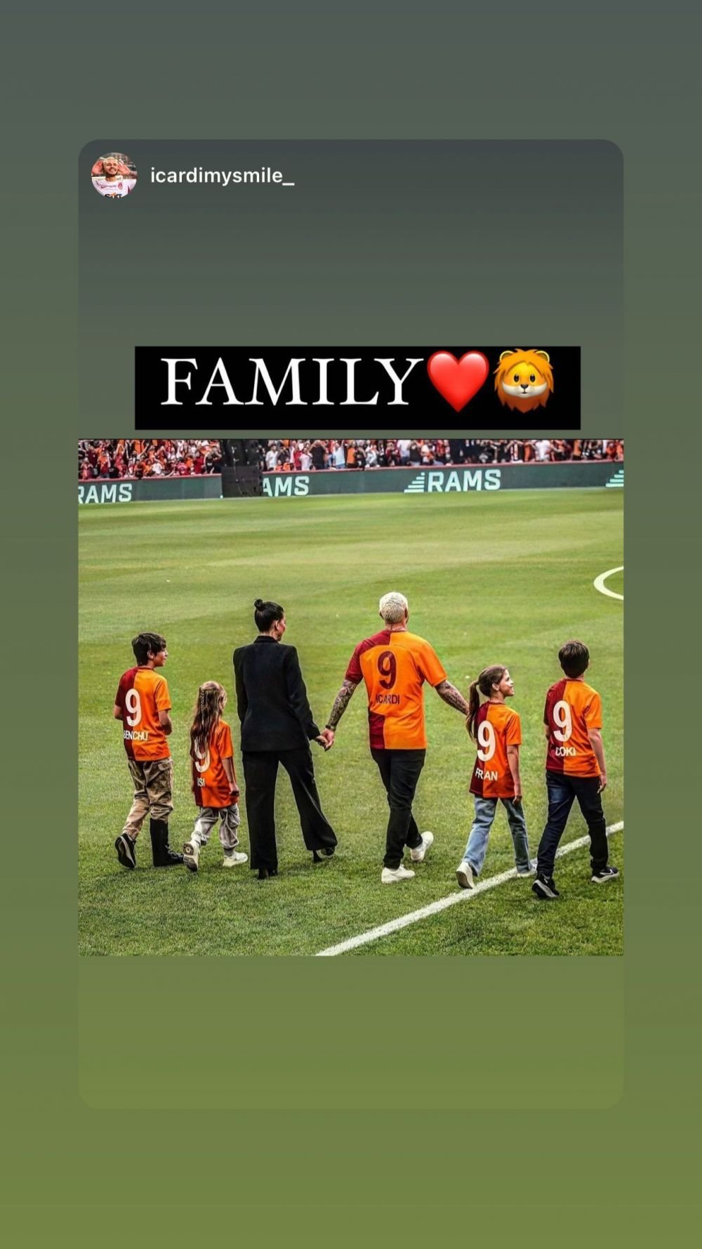 Mauro Icardi, ovaționat de peste 40.000 de suporteri. Imagini de la prezentarea spectaculoasă a argentinianului, la Galatasaray_7