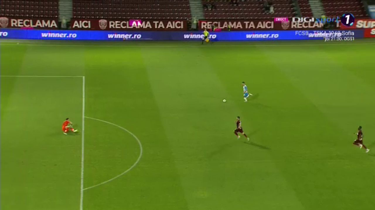 Ratare monumentală a lui Andrei Ivan în CFR Cluj - Universitatea Craiova_11