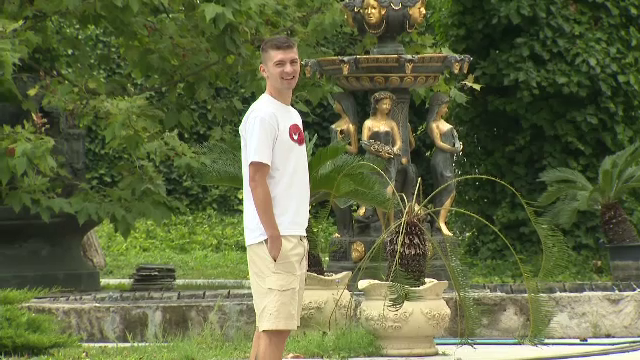 Florin Tănase și-a parcat bolidul în curtea palatului lui Gigi Becali! Ce a spus patronul FCSB_15