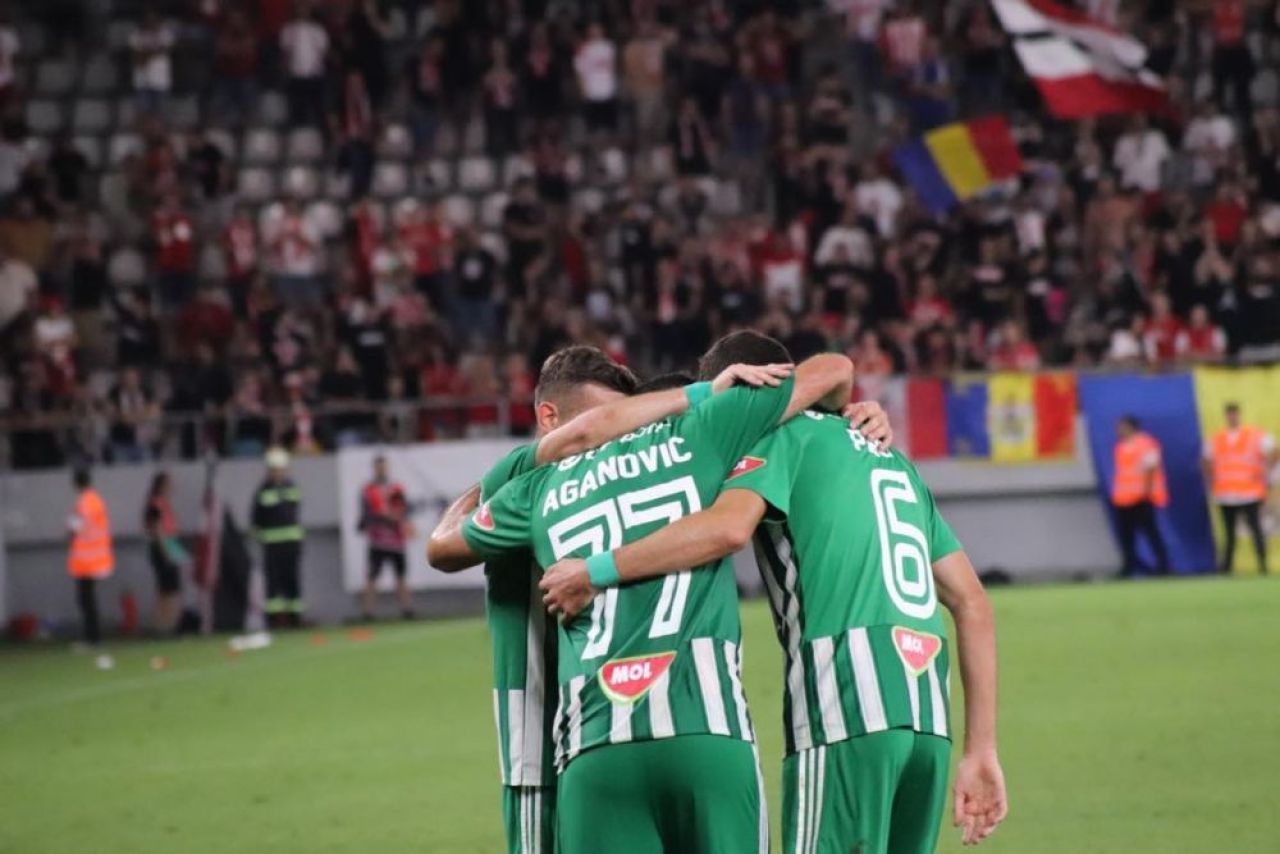 Manele la maximum în vestiarul lui Sepsi Sf. Gheorghe după victoria cu Dinamo _8