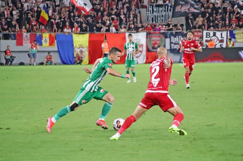 Liviu Ciobotariu: 