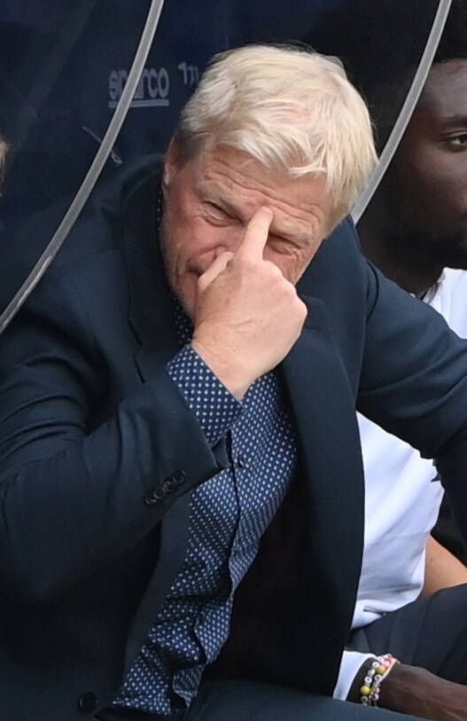 Câți bani a primit Oliver Kahn de la Bayern Munchen după ce bavarezii i-au reziliat contractul_2
