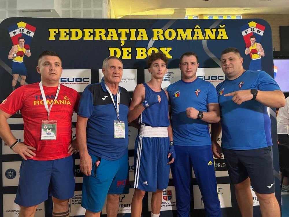 Avem viitor în nobila artă! Ei sunt tricolorii care au cucerit medalii la Europeanul de box pentru juniori de la Ploiești_2