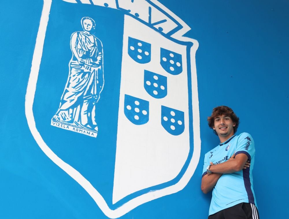 Miguel Constantinescu, românul crescut de Benfica Lisabona, a semnat cu o altă echipă din Portugalia. Durata contractului și prima reacție_4