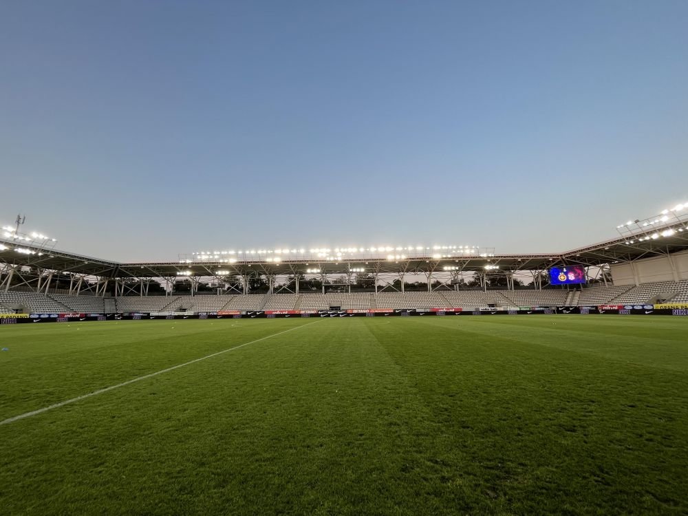 Cum arată gazonul de pe arena Arcul de Triumf la meciul FCSB - ȚSKA 1948 Sofia_3
